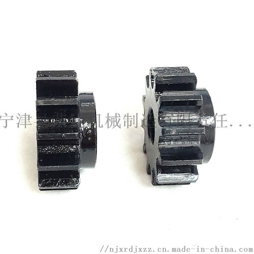 毛紡廠中無聲齒形鏈條與絲網(wǎng)輸送帶的應(yīng)用與優(yōu)勢